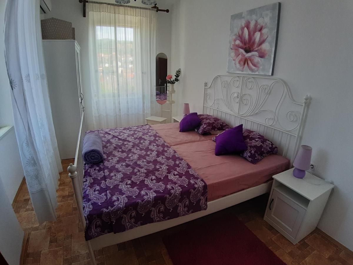 Apartment Palazzo Sare 瓦比尼科 外观 照片